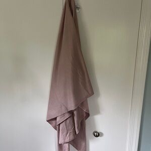 Banana Republic Dusty Blush Knit wrap